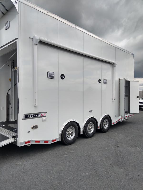 2022 Haulmark 8.5x24 Staker Cargo / Enclosed Trailer 2022 Haulmark 8.5x24 Staker Cargo / Enclosed Trailer