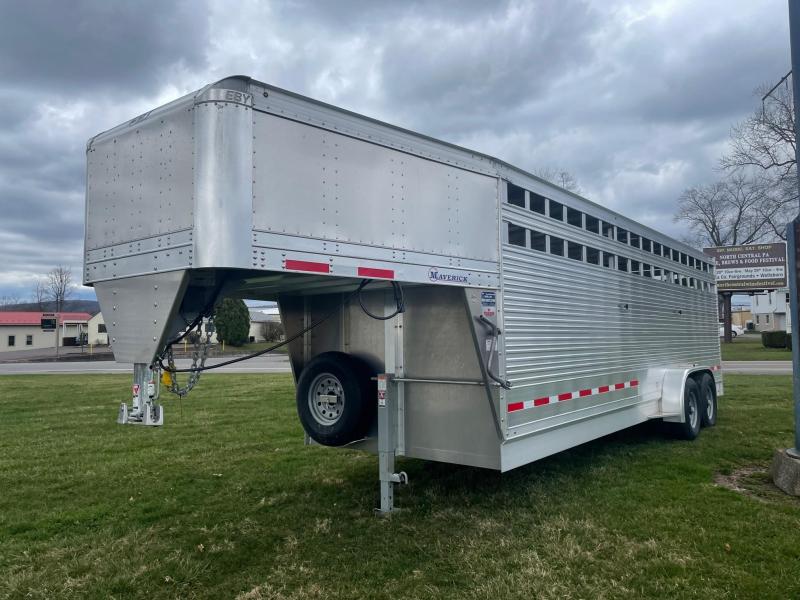 2023 EBY Maverick Freedom Edition 7x24 Gooseneck Livestock Trailer 2023 EBY Maverick Freedom Edition 7x24 Gooseneck Livestock Trailer