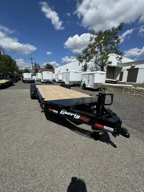 2025 Liberty LE16K83x19+3B8BAR (22') Equipment Trailer