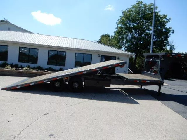 USED 8.5X26 /20' Tilt 6' Stationary 8k Axles 