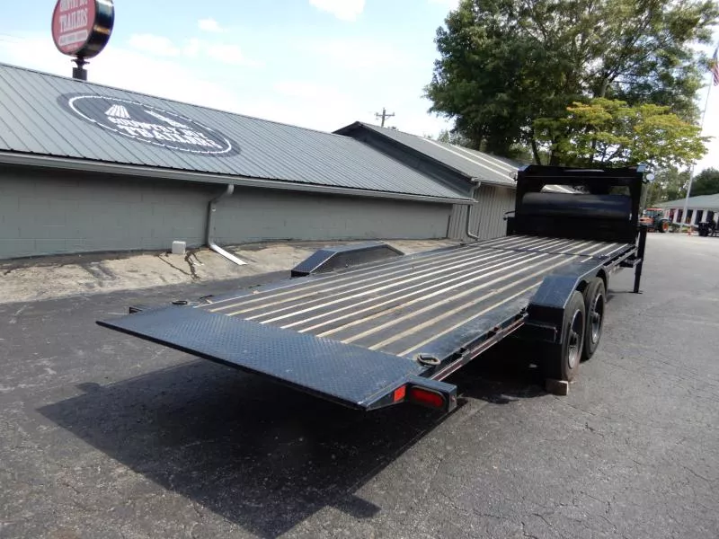 used Equipment / Flatbed Trailers Diamond C Trailers  for sale, in Cumming, GA Thumbnail 14