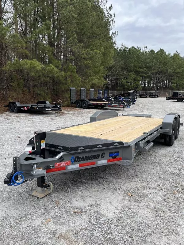 Diamond C Trailers LPX 82x18 Max Ramps 2026