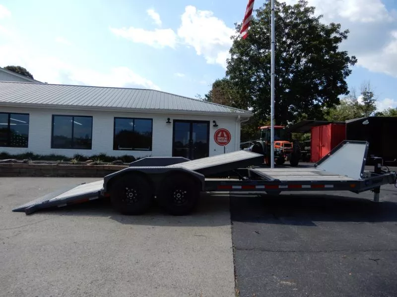 Diamond C 82"x22' Equipment, 16' Tilt HDT207 2025