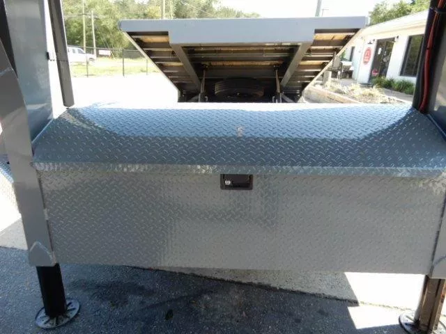 used Equipment / Flatbed Trailers Diamond C Trailers  for sale, in Cumming, GA Thumbnail 8