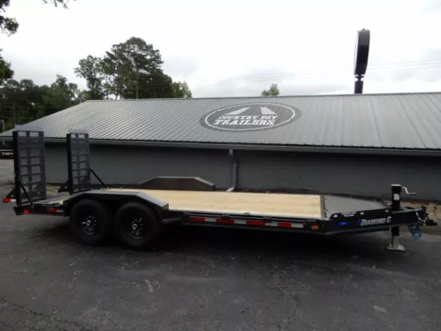 Diamond C 82x16' Equipment, 2' Dove & Extra-Wide Flip Ramps 2025