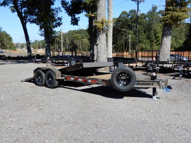 Diamond C 82x20' Equipment, w/16' Tilt HDT207 2026