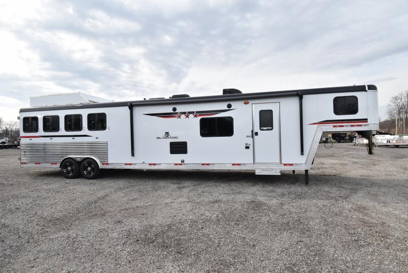 2023 Bison Trailers 8416. S Silverado Horse Trailer 2023 Bison Trailers 8416. S Silverado Horse Trailer
