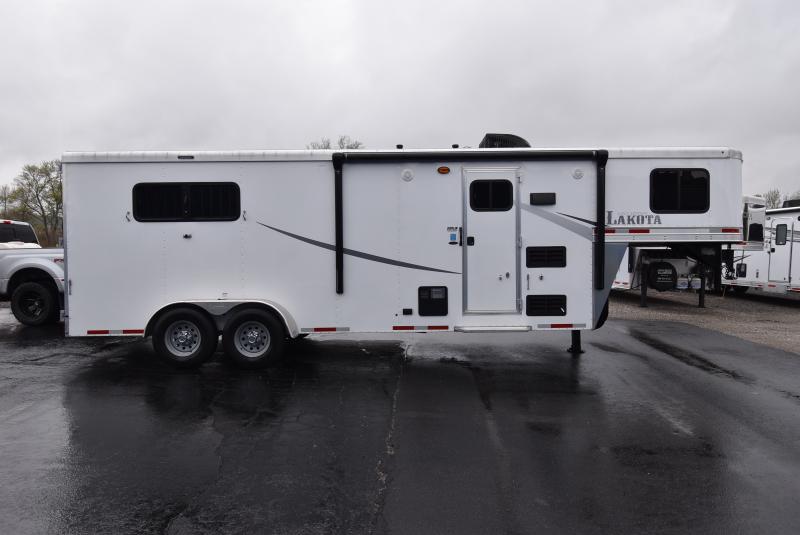 2023 Merhow Trailers Bronco 3 Horse Trailer KERLIN TRAILERS Horse