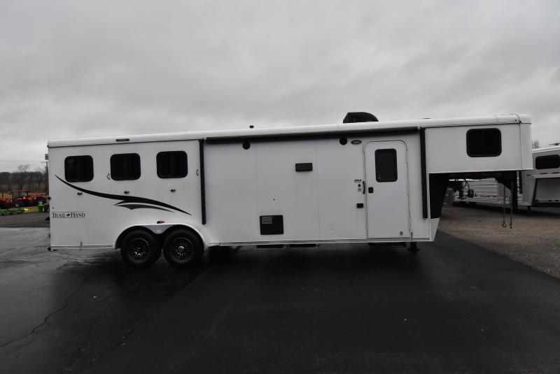 PreOwned Trailers KERLIN TRAILERS Horse Trailer and Stock Trailer