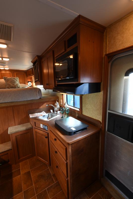 used Horse Trailers Exiss Trailers  for sale, in Silver Lake, IN Thumbnail 12