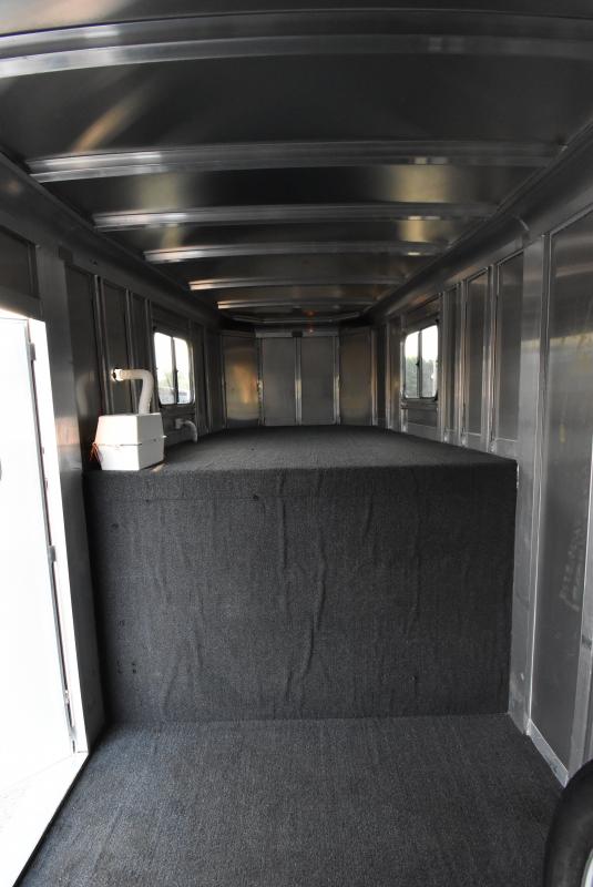 2016 Featherlite 8533673HSTD Horse Trailer KERLIN TRAILERS Horse