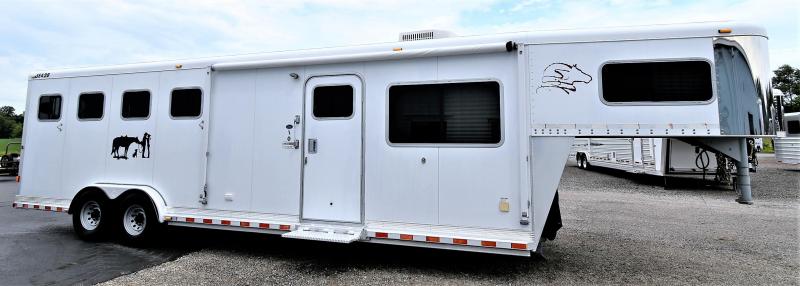 2004 Sooner SE428 w/10' Duster Conversion Horse Trailer 2004 Sooner SE428 w/10' Duster Conversion Horse Trailer