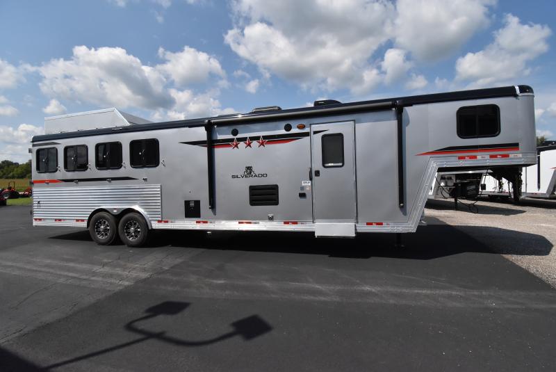 2023 Bison Trailers 8411 Silverado Horse Trailer 2023 Bison Trailers 8411 Silverado Horse Trailer