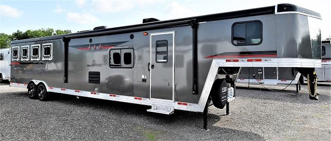 2022 Bison Trailers Silverado 8416 Horse Trailer 2022 Bison Trailers Silverado 8416 Horse Trailer