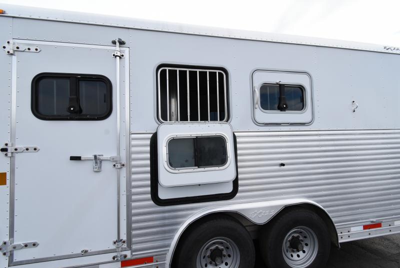 used Horse Trailers Exiss Trailers  for sale, in Silver Lake, IN Thumbnail 6