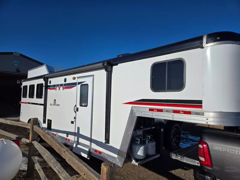 used Horse Trailers Bison Trailers  for sale, in Watkins, CO Thumbnail 2