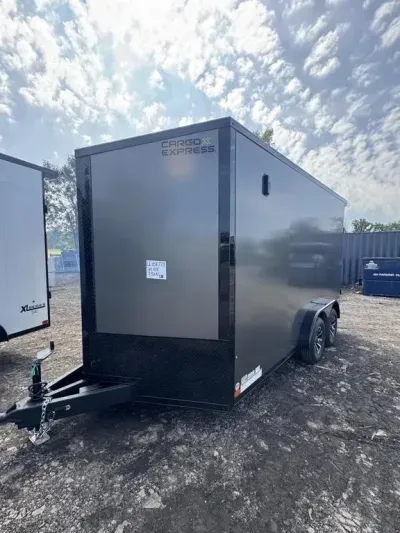 2026 Cargo Express XL SE Flat Top Sloped V-Nose 7K KE-SE9014-070 (7.5 x 14)