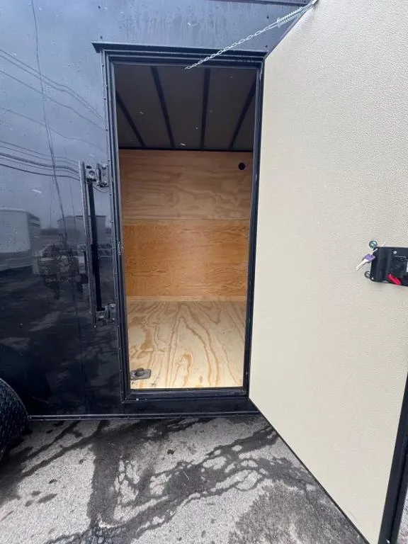 new Cargo (Enclosed) Trailers Diamond Cargo  for sale, in Lockport, NY Thumbnail 4