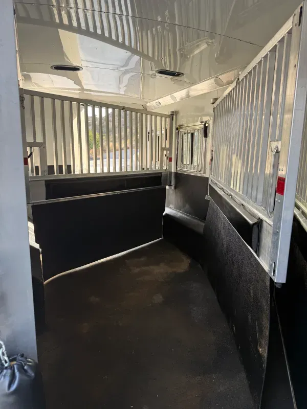 used Horse Trailers Four Star  for sale, in Agoura Hills, CA Thumbnail 22