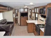 2019 Prime Time Manufacturing Tracer Breeze 26DBS