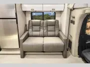 new Camper / RV Winnebago  for sale, in Thurmont, MD Thumbnail 3
