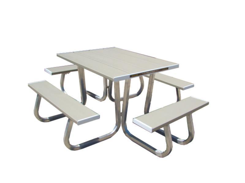 2015 Aluma 4 Sided Picnic Table 2015 Aluma 4 Sided Picnic Table