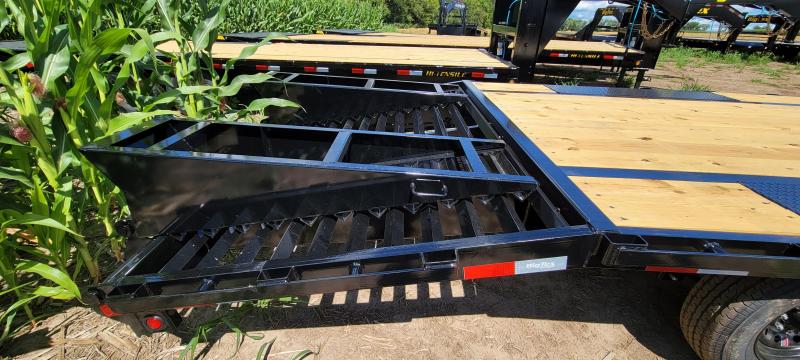new Equipment / Flatbed Trailers Big Tex Trailers  for sale, in Edgerton, WI Thumbnail 4