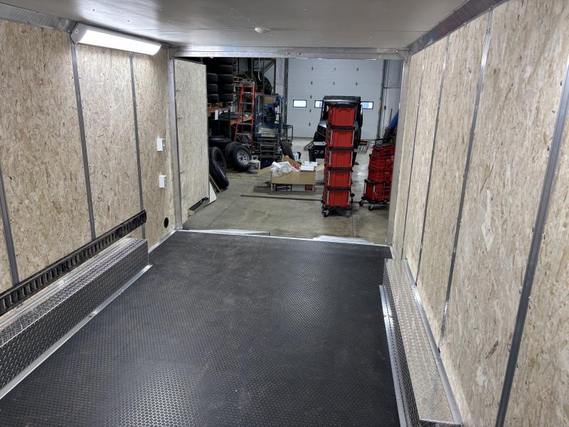 new Office / Fiber Optic Trailers ALCOM  for sale, in Edgerton, WI Thumbnail 8