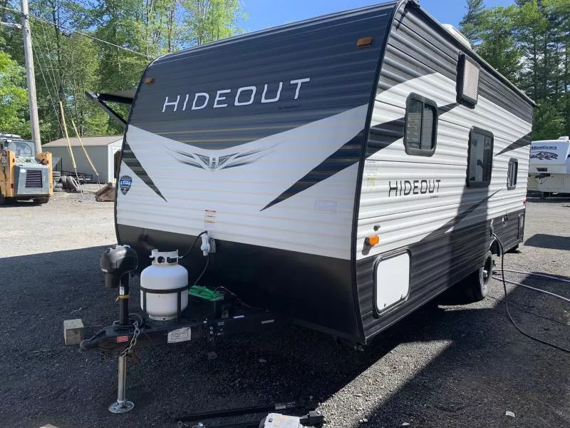 used Travel Trailers Keystone RV Hideout for sale, in Montague, NJ Thumbnail 2
