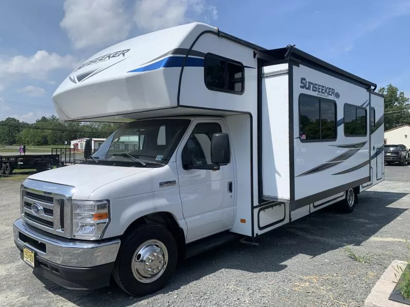 used Camper / RV Forest River Sunseeker for sale, in Montague, NJ Thumbnail 2