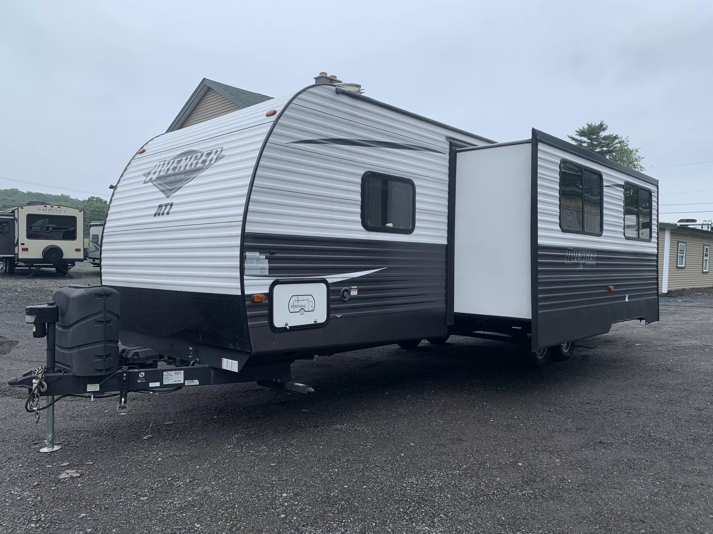 used Travel Trailers Prime Time Avenger for sale, in Montague, NJ Thumbnail 2