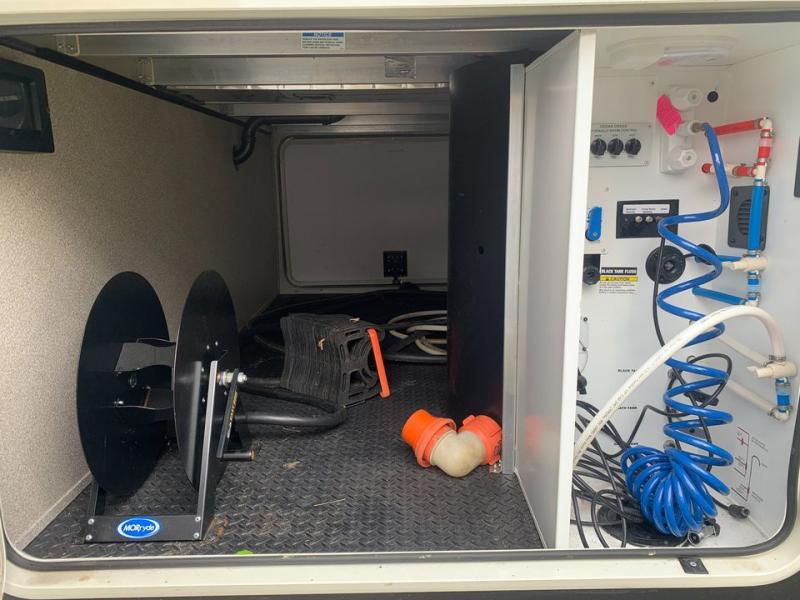 used Travel Trailers Cedar Creek Cedar Creek Silverback Edition for sale, in Montague, NJ Thumbnail 3