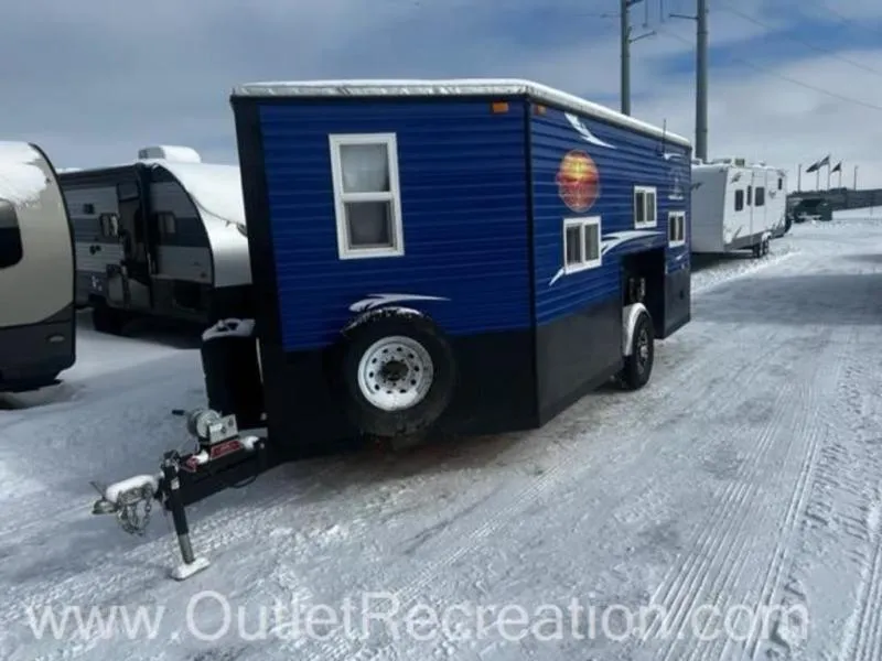 2021 Ice Castle Fish Houses