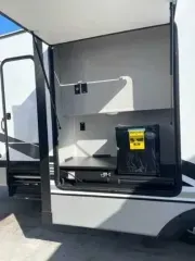 new Fifth Wheel Trailers Coachmen  for sale, in Fargo, ND Thumbnail 6