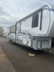 new Fifth Wheel Trailers Keystone RV  for sale, in Fargo, ND Thumbnail 2