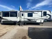 2022 Keystone Alpine 3720MD