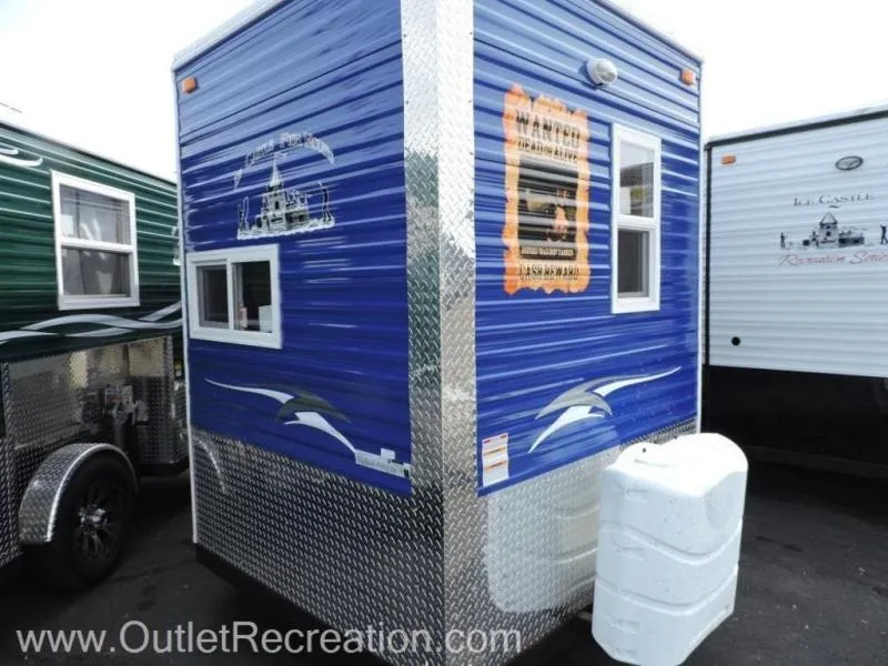 2022 Ice Castle Fish Houses