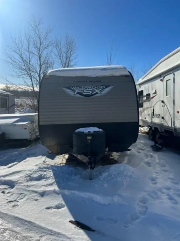 2019 Forest River wildwood 280rt