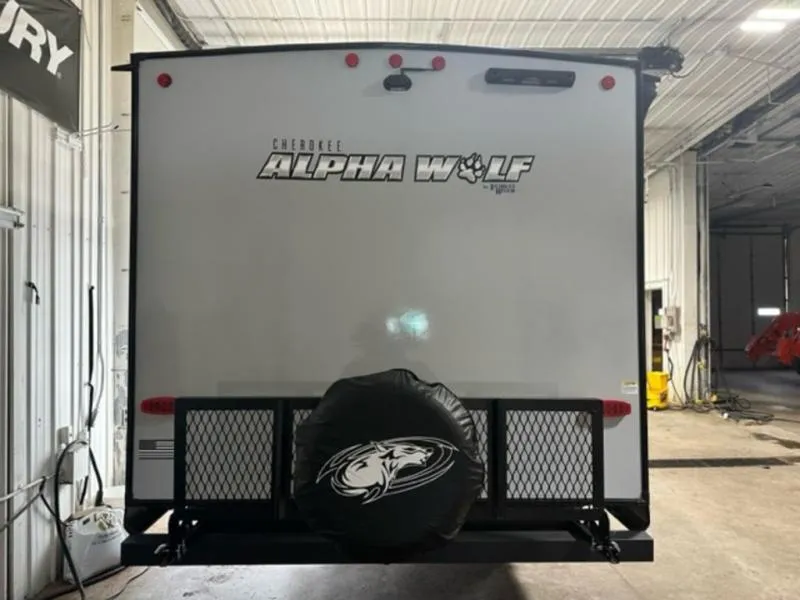 2023 Forest River cherokee 26dbh