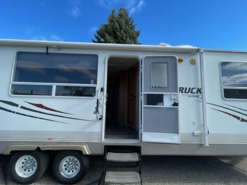 2011 Gulf Stream innsbruck 29sbw