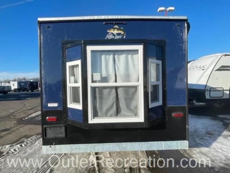 2023 Ice Castle Fish Houses