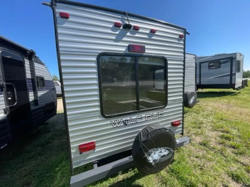 2022 Forest River cherokee wolf pup 16ts