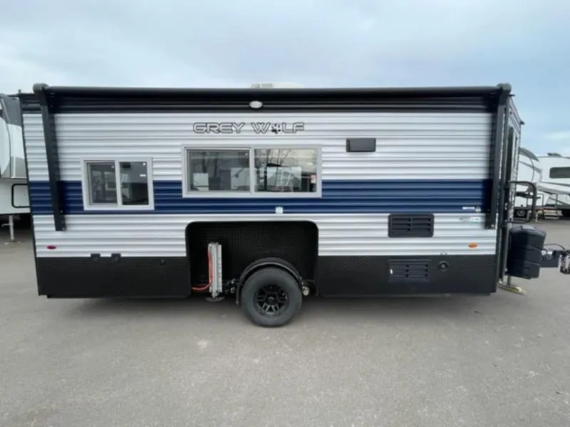2023 Forest River cherokee grey wolf 16grh