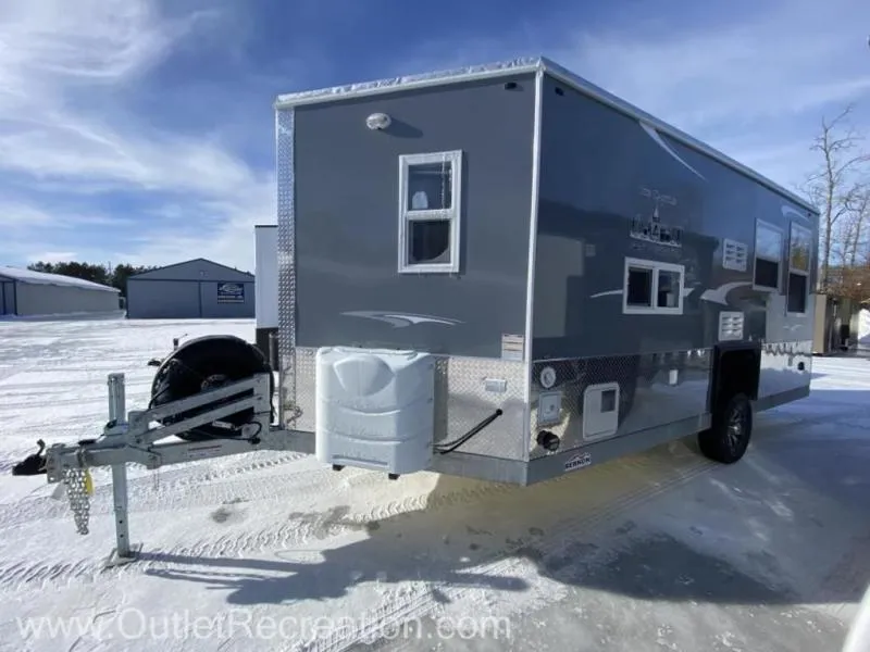 2023 Ice Castle Fish Houses