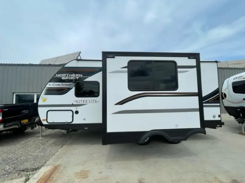 2022 Coachmen RV spirit 1943rb