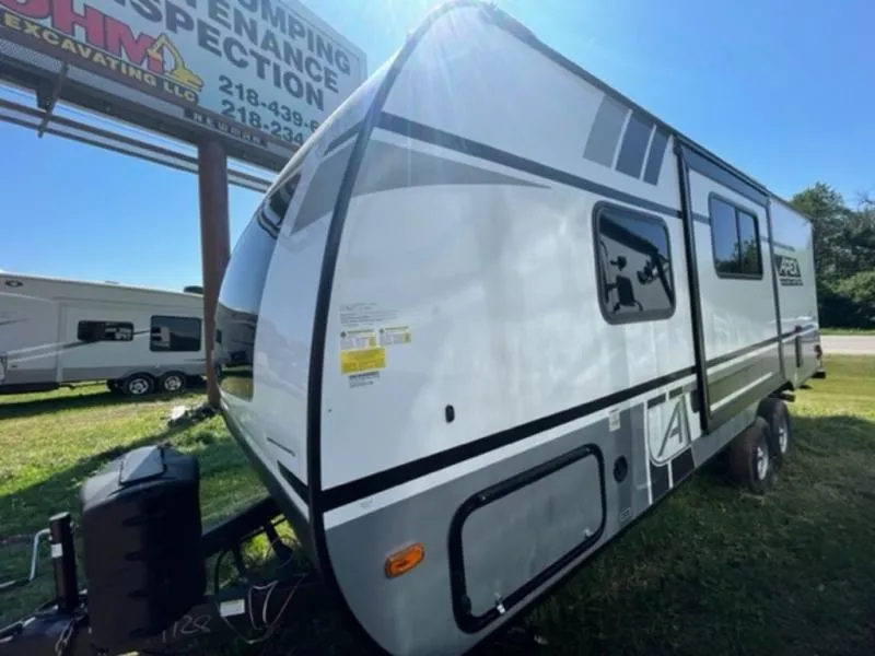 2022 Coachmen RV apex 208bhs