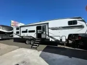 new Fifth Wheel Trailers Coachmen  for sale, in Fargo, ND Thumbnail 1