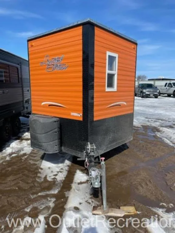 2019 Ice Castle Fish Houses