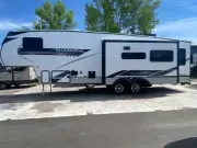 new Fifth Wheel Trailers Coachmen  for sale, in Fargo, ND Thumbnail 3