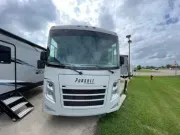used Camper / RV Coachmen  for sale, in Fargo, ND Thumbnail 2